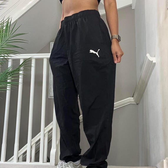 Puma Loose Fit Windbreaker Track-pants Sweatpants Size L Unisex Black -  Etsy Israel