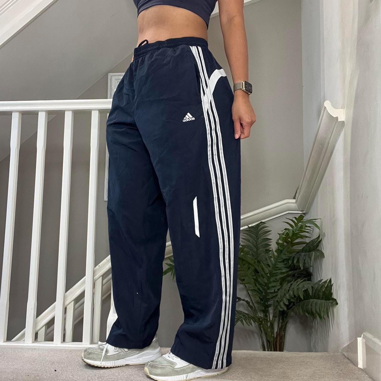 パンツ 00s archive adidas nylon wide pants y2k Adidas 00s Baggy Fit Shell Track Pant Windbreaker Size XL