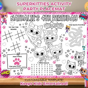 Könnte beinhalten: Eine rosa Superkitties-Party-Tischset mit dem Text "Nathalie's 4th Birthday". Das Tischset zeigt Superkitties-Charaktere, ein Tic-Tac-Toe-Spiel, eine Wortsuche und ein Labyrinth. Der Text "Keeps Kids Entertained!" ist ebenfalls sichtbar.