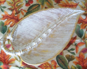 Vintage 1960s Royal Haeger Leaf Ashtray - Mint Condition