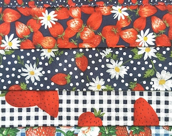 Vintage Fabric - Strawberries on Navy REMNANT Pack