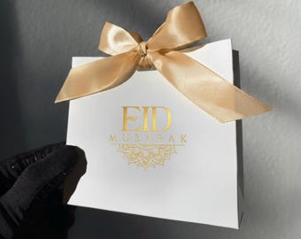 Premium Eid Mubarak Gift Bags | White Favor Bags with Gold Foil Design | Ribbons Included | Beautiful Traditional Luxe Style | Set of 10