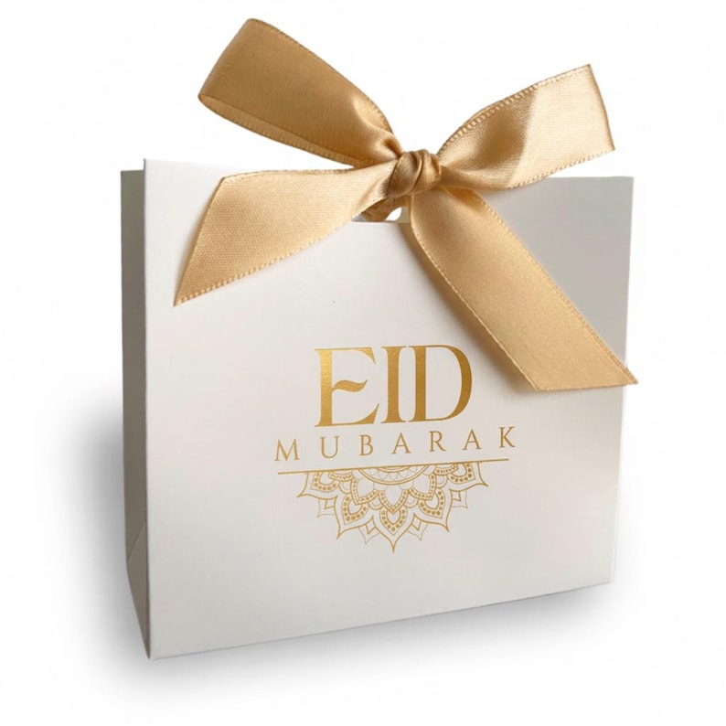 Premium Eid Mubarak Geschenktüten | Weiße Geschenktüten mit Goldfolien-Design | Bänder enthalten | Schöner traditioneller Luxe-Stil | 10er Set Bild 3