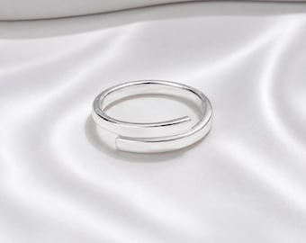 Sterling Silver Open Wrap Ring, Minimalist Spiral Band, Adjustable Everyday Jewelry