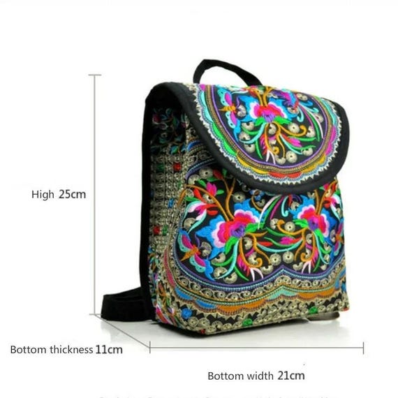 Boho Floral Embroidered Canvas Backpack-women display picture 1