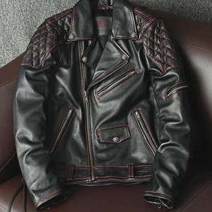 Men&#39;s Quilted Sheepskin Leather Biker Jacket: Slim Fit Moto Outerwear