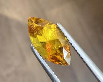 3.48 カラット ルース スフェーン 宝石 - オーバル/ラウンド イエロー