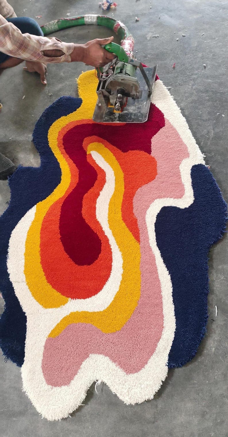 Handmade Tufted Wavy Rug | Retro Abstract Carpet image 4