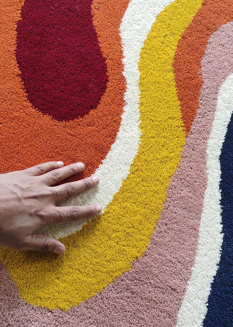 Handmade Tufted Wavy Rug | Retro Abstract Carpet image 2