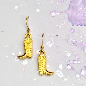 Cowboy Boot Earrings, Gold Western Earrings, Cowgirl boot charm Dangles, hypoallergenic, Western hen Party, Cowgirl Bachelorette party Gift