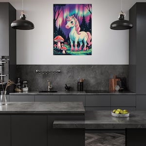 Magisches Wald-Einhorn-Poster auf mattem Papier in Museumsqualität | Märchenposter fürs Kinderzimmer | Aquarell-Auroren und Pilze