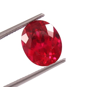 AAA Flawless Blood Red Mozambique Loose Ruby Oval Gemstone Cut, Premium Quality Ruby Ring And Extreme Jewelry Making Gemstone Cut 12x10 MM