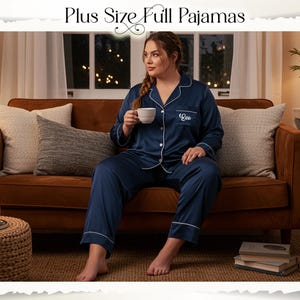 Bridesmaid Plus Size Pajama Plus Size 3XL 4XL 5XL Satin Pajamas Set Personalized Satin Long Sleeve PJ Set Wedding Pajama Set Bridesmaid Gift