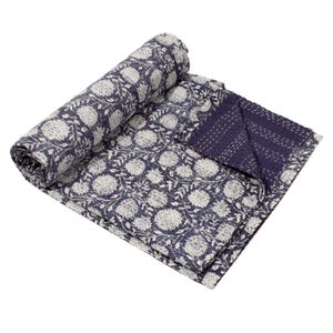 Kantha Stitch Pure Cotton Reversible Bed/Sofa Throw Queen Size | Handmade HandPrinted Floral Dohar | Grey White Small Leaf Motif Border