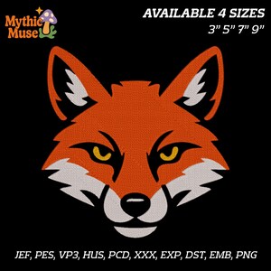 Puede incluir: Cabeza de zorro naranja bordada con detalles en negro y blanco y ojos amarillos sobre fondo negro. El texto "Mythic Muse" está en la parte superior izquierda. Disponible en 4 tamaños: 7.6 cm, 12.7 cm, 17.8 cm y 22.9 cm.