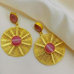 Geometric Brass Earrings: Pink Quartz Round Dangle, Minimalist Statement