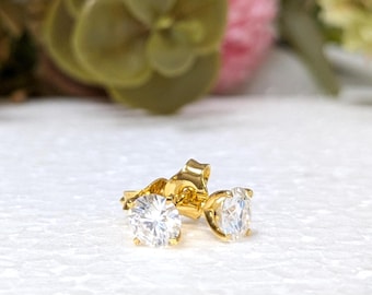 Certified D Color VVS1 1Ct Moissanite Stud Earrings, 5.25 MM Round Cut Solitaire Stud For Women, Daily Wear Gold Earrings, Birthday Gifts
