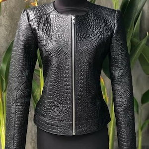 Women&#39;s Luxury Lambskin Leather Jacket Crocodile Print Stylish Coat