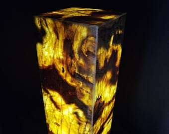 Tiger Onyx table lamp.
