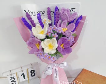 Bouquet di tulipani viola all'uncinetto, bouquet di tulipani rosa, blu e arancioni, regalo di compleanno, anniversario e San Valentino per fidanzata e moglie.