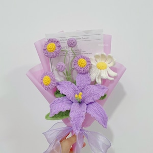 Crochet Purple Lily Flowers Bouquet,Knit Tulip,Daisy Forever Flowers Bouquet,Anniversary, birthday, congratulations, girlfriend&#39;s day Gifts