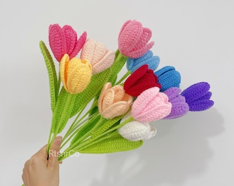 Bouquet di tulipani all'uncinetto, fiori colorati all'uncinetto, decorazione da scrivania, fiori per sempre, inaugurazione della casa, regali di pronta guarigione per la mamma