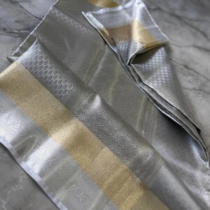 Silver Kanjivaram Tissue Silk Saree | Handwoven Weaving Design with SZari Weaving Border & Rich Pallu | Brocade Blouse, Gift for her