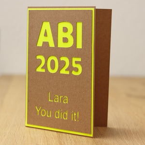 Abiturkarte 2025 – You did it! | Kraftpapier Karte Neon Gelb | Name personalisierbar |Glückwunschkarte Abi | Prüfung bestanden | Minimalisti