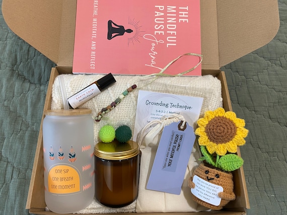 Mindful Gift Box: Aromatherapy, Mindfulness Journal & Affirmation Cards