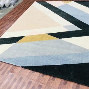 Modern Geometric Handmade Tufted Wool Rug – Abstract Minimalist Area Carpet – Soft Pastel Living Room Decor – Custom Size Rug For HomeDecor