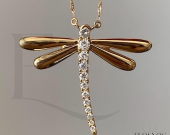 Unieke op libelle geïnspireerde alledaagse diamanten hanger 14K massief gouden sierlijke gouden hanger, op de natuur geïnspireerd cadeau voor haar