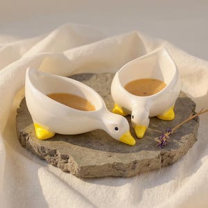 Niedliche Enten-Keramik-Tauchschüssel-Set 2-er | Entzückende Tier Saucenschale | Ästhetische Mini-Gewürzschüssel | Ketchup Soja-Salatdressing