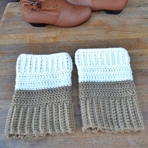 Reversible Boot Cuffs - Crochet Boot Cuffs - 2 in 1 Boot Cuffs - Boot Toppers - Leg Warmers - Knee Warmers - Fall Winter Fashion