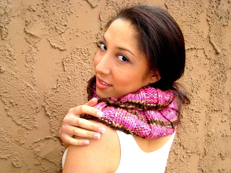 Hand Knitted Neck Warmer Knitted Scarf Knit Cowl Ruffled Scarf Winter Fashion Gift for Her image 3