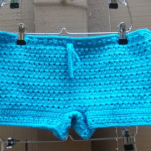 Gehäkelte Frauen Jungen Shorts - Sommermode - Strand Cover-up - Bikini Bottom - Vegan Friendly
