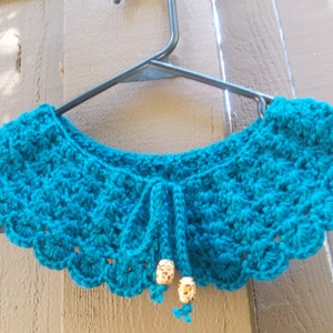 Crochet Lace Collar - Peter Pan Collar - Fashion Trend - Gift for Her