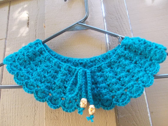 Crochet Lace Collar - Peter Pan Collar - Fashion Trend - Gift for Her