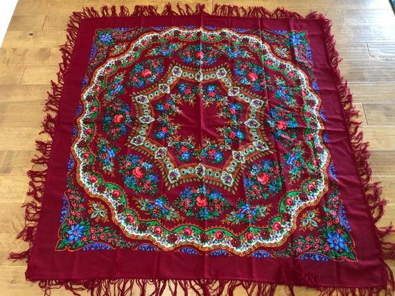Vintage Pavlovo Posad Russian Floral Wool Extra La