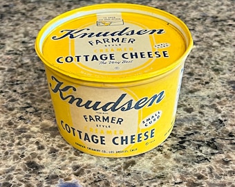Knudsen Cottage Cheese 1 Pint PAPER Tub with Metal Lid RARE 1949-food 10, vintage food advertising tin- antique cottage cheese container