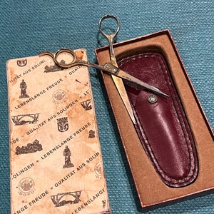 RARE Dovo Keen Cut Gold Barber Scissors No 203 With Leather Sheath