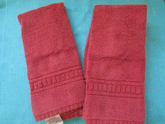 2 Vintage LAURA ASHLEY Pale Cranberry Hand Towels Vintage Hand Towels Designer Hand Towels 26 X 15 Etsy