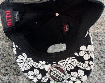 帽子 fleur store hat sundays best black NWT Otto Snapback Hat Solution Surf Black & White Tropical