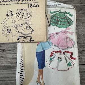 1950&#39;s Simplicity Sewing Pattern 1846 Misses Aprons Half Apron with Christmas & Other Appliqués Size One Size Cut- apron pattern