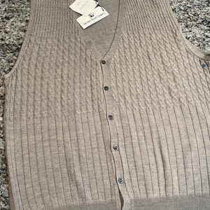 Italian Merino Wool Button-Front Cable Sweater Vest - Williams & Kent