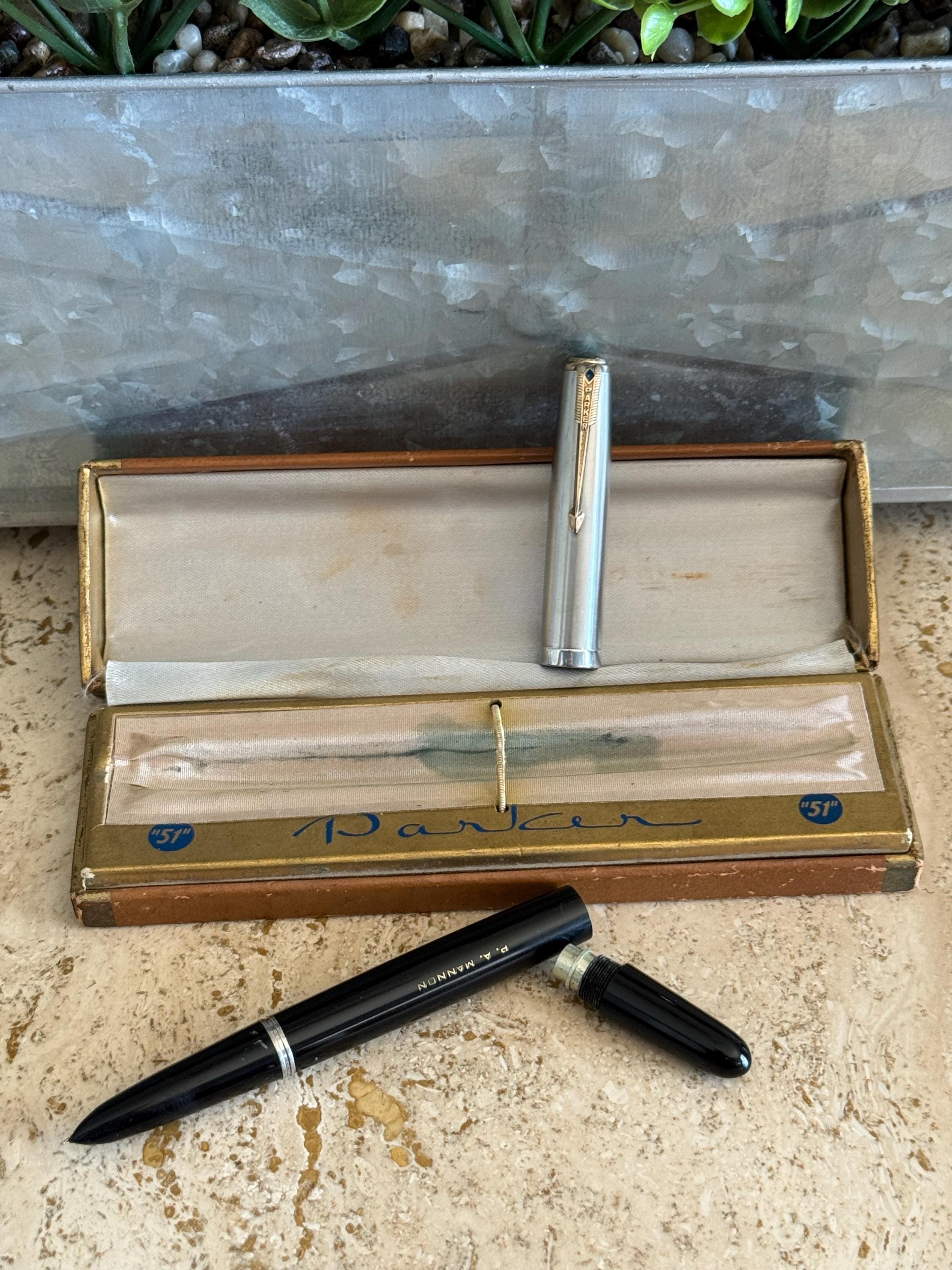 Vintage 50's Boxed Parker 51 Black Aeromatic Fountain Pen