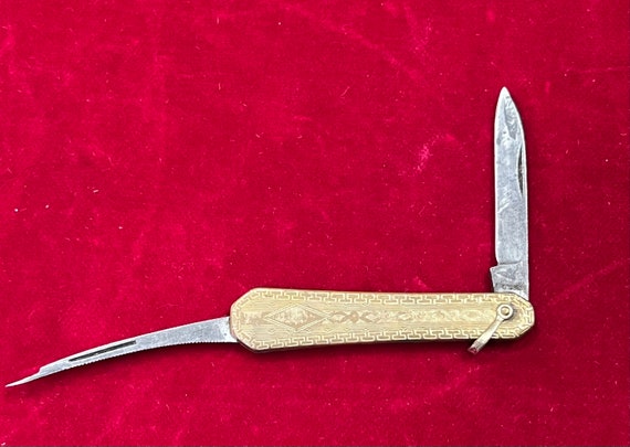 Louis Vuitton, Supreme Pocket Knife Charm