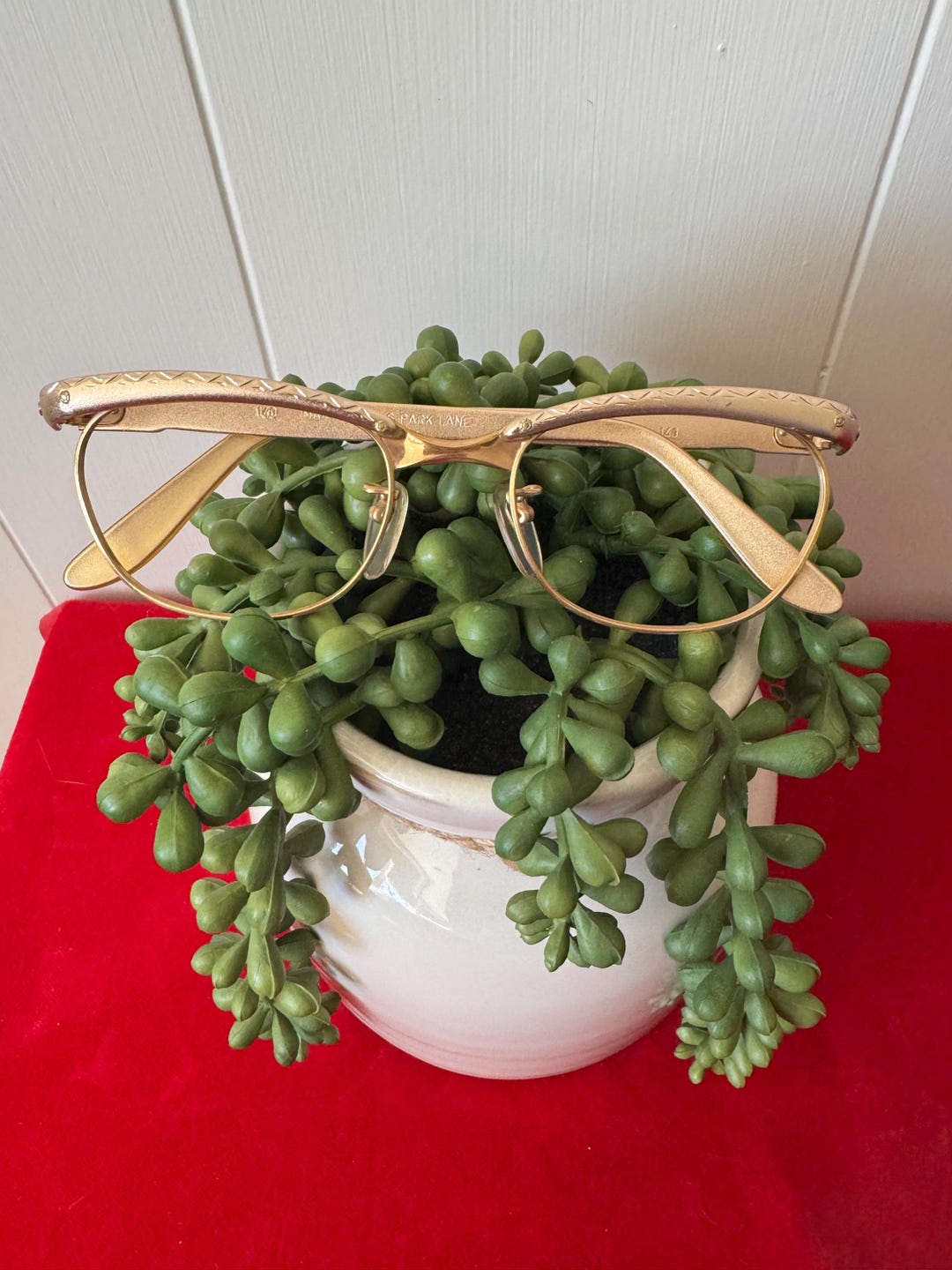 Vintage Ladies 1940’s 12kt Gold Aluminum Frame Cat Eye Glasses By Martin Wells RARE 1960 main image 2