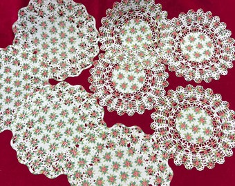 22 Vintage Christmas Paper Lace Doily Pack Assorted Sizes and Patterns Junk  Journal Scrapbook Paper Craft Art Doilies Red Green Crochet 