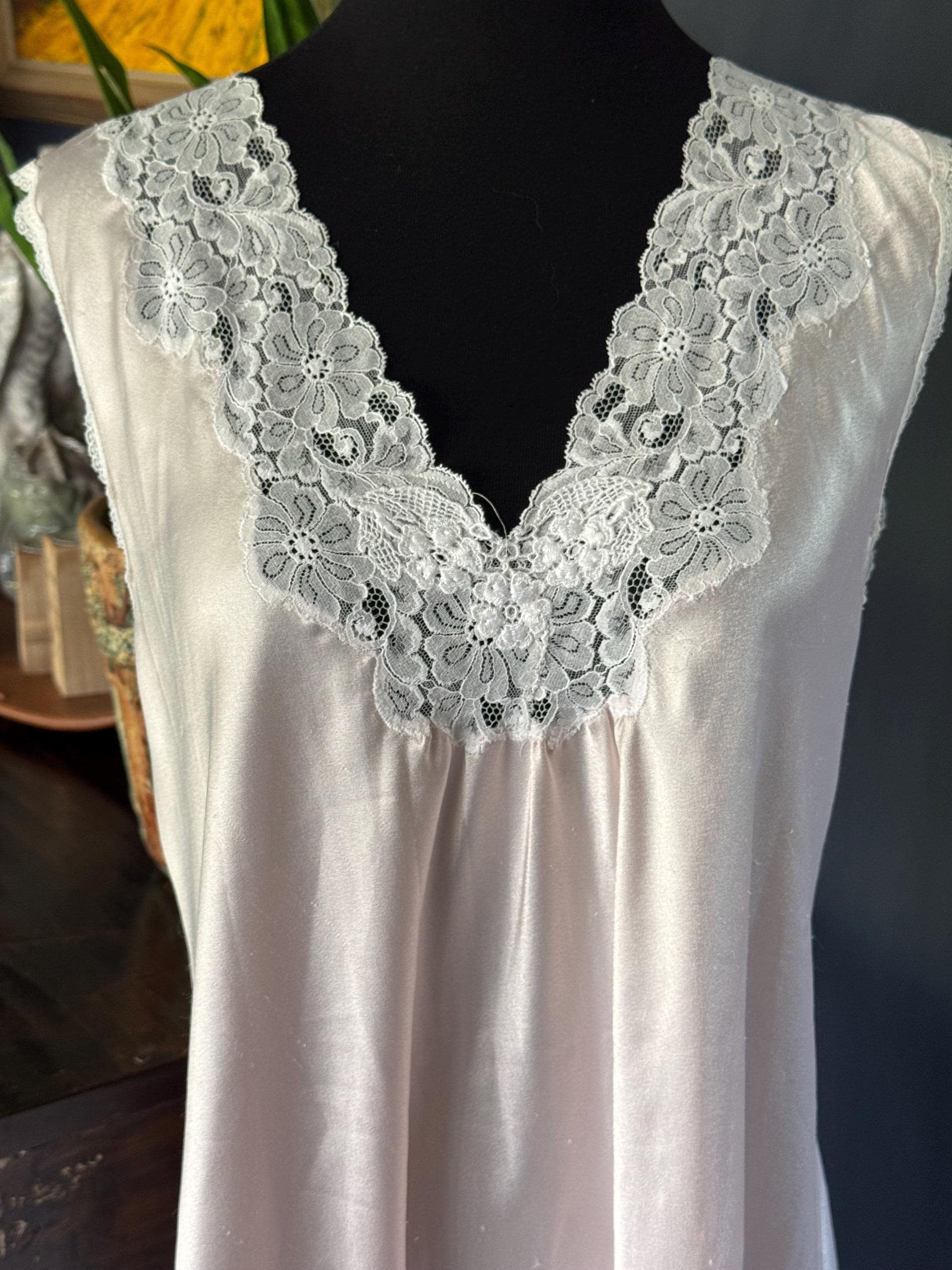 Vintage Christian Dior Pink Satin Peignoir Sleeveless Nightgown