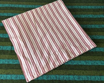 Pottery Barn Euro Sham rood en beige krijtstreep katoen 24" vierkant ~ Pottery Barn krijtstreep beddengoed, rode gestreepte euro deken